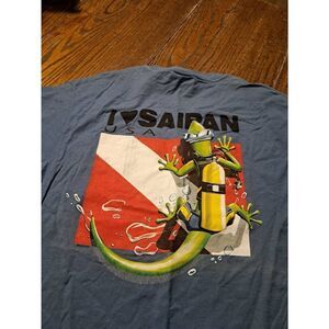 New DuckCo Sairan USA Lizard Scuba Diving Shirt Small Blue Funny Novelty Tee